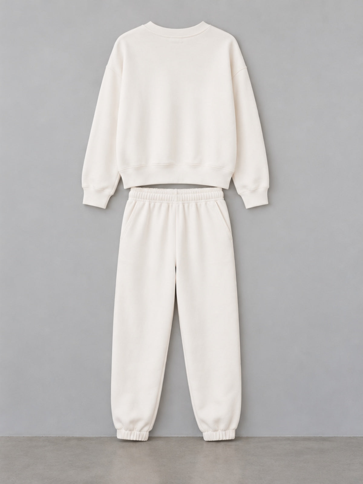 Conjunto Sudadera y Pantalón Jogger - Blanco