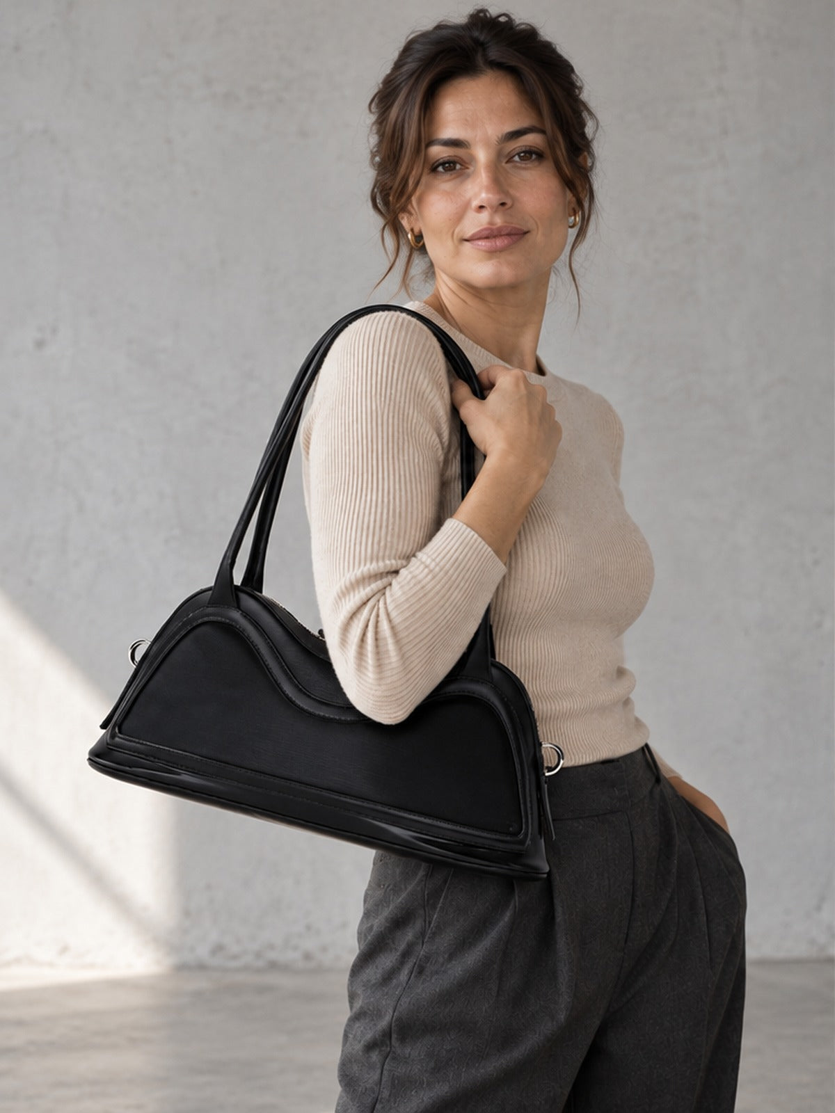 Bolso de Hombro Ondulado - Negro