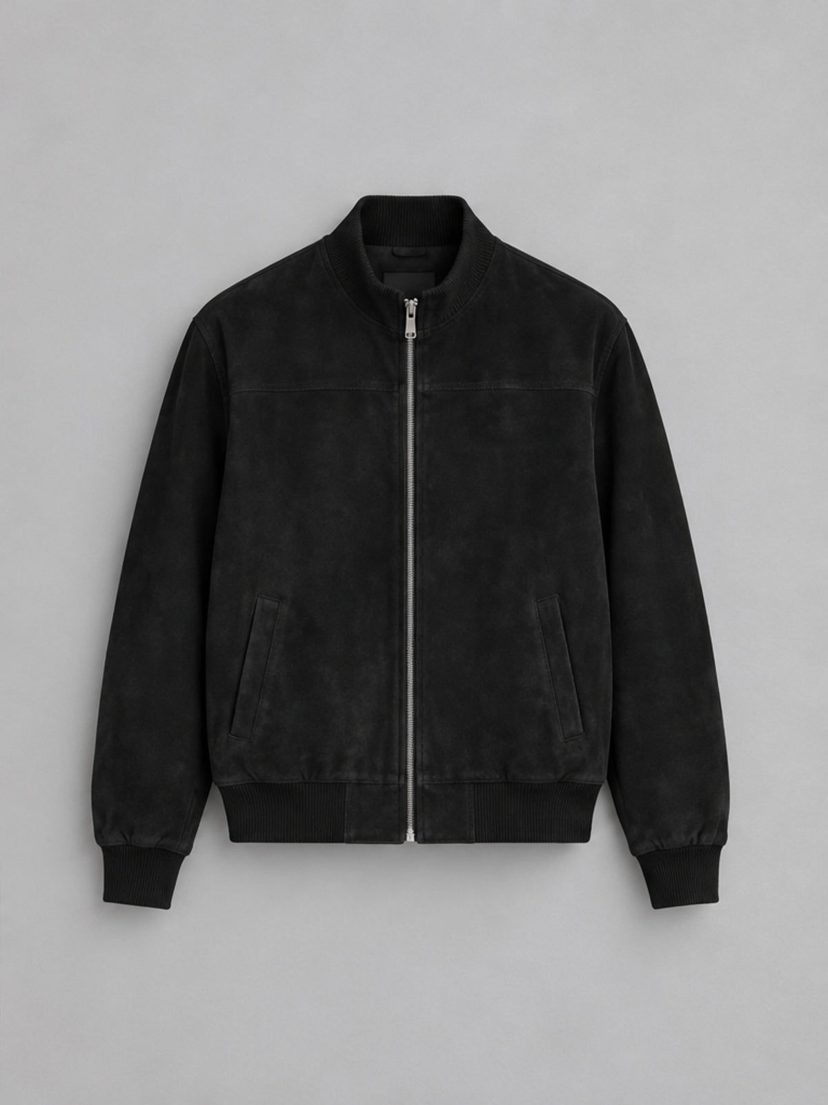 Bomber Elegante con Cuello Alto - Negro