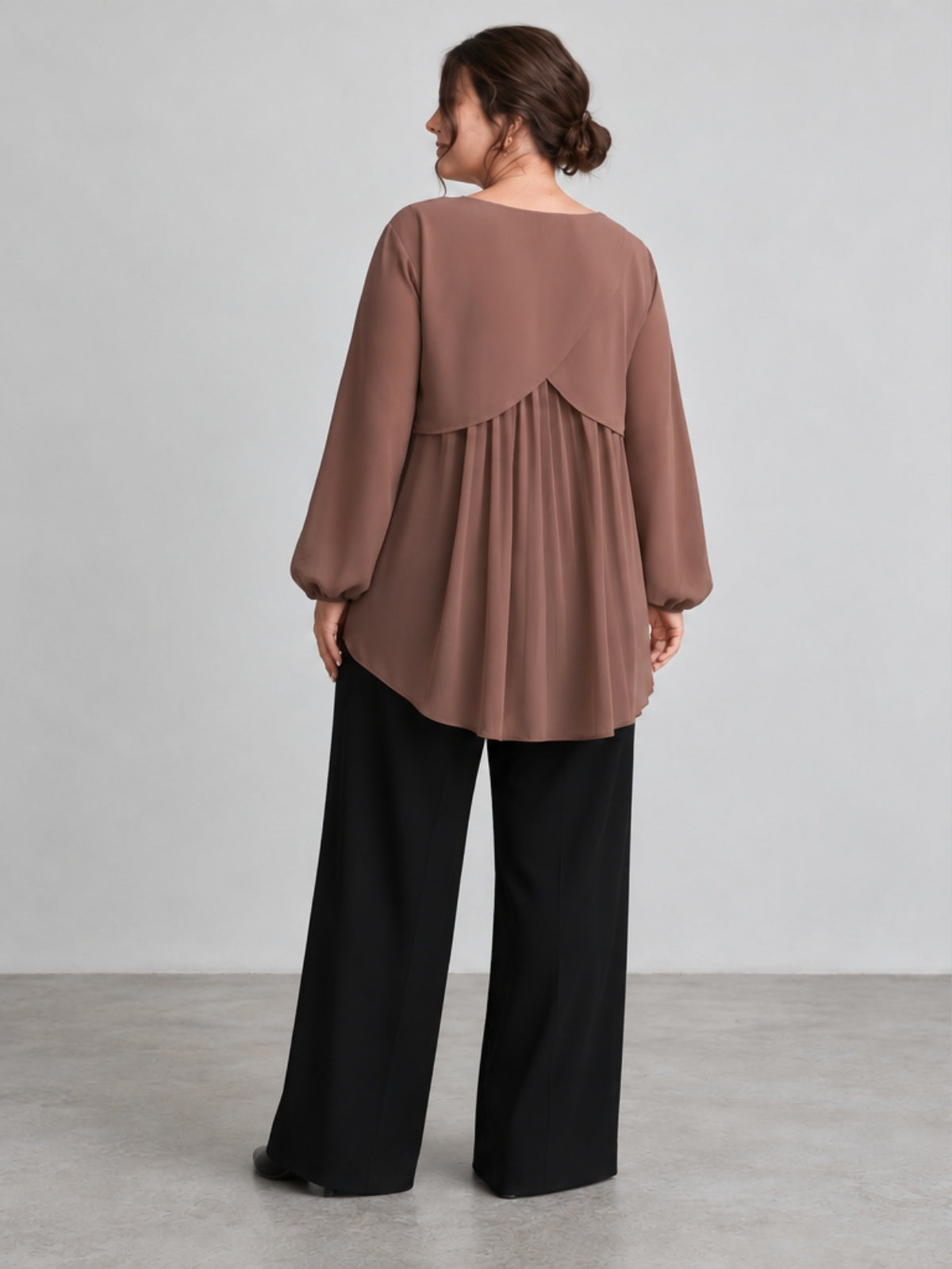 Blusa de Gasa con Espalda Plisada - Marrón