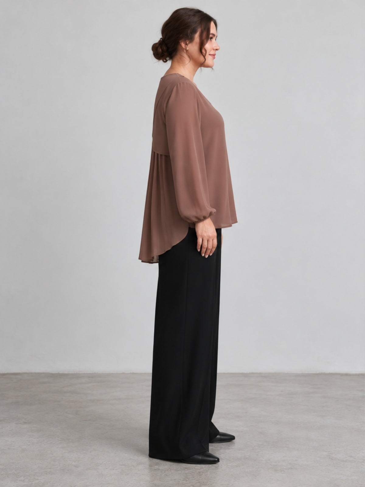 Blusa de Gasa con Espalda Plisada - Marrón
