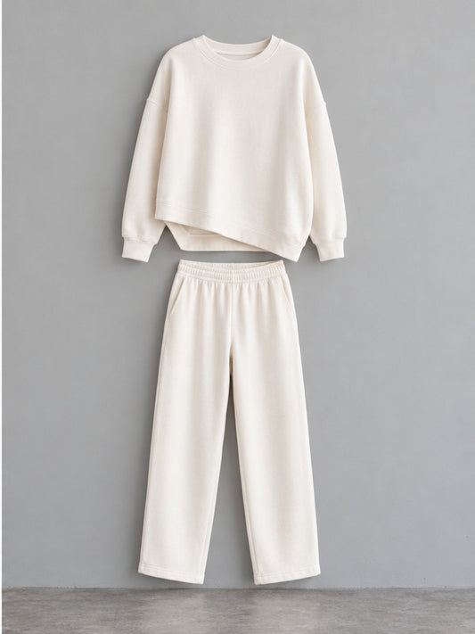 Conjunto Sudadera Asimétrica y Pantalón Esencial - Blanco