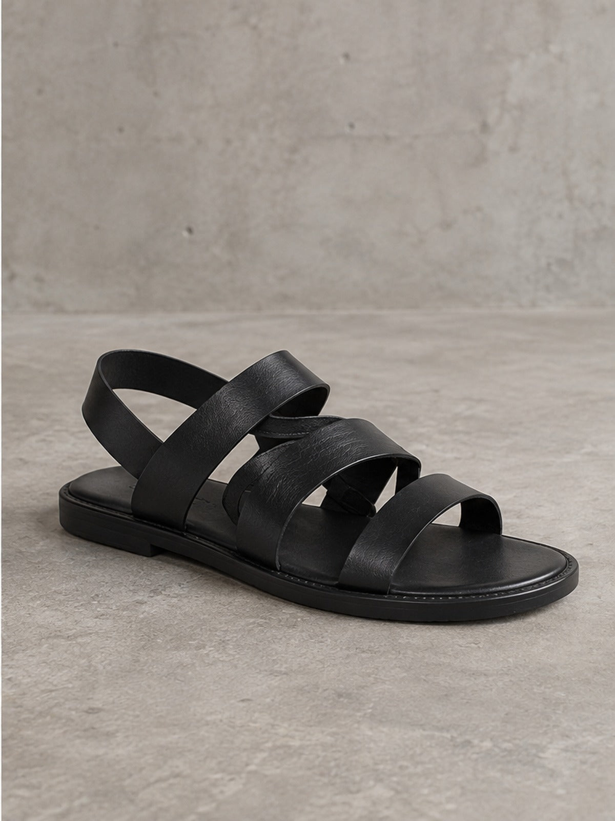 Sandalia Elegante con Tiras - Negro
