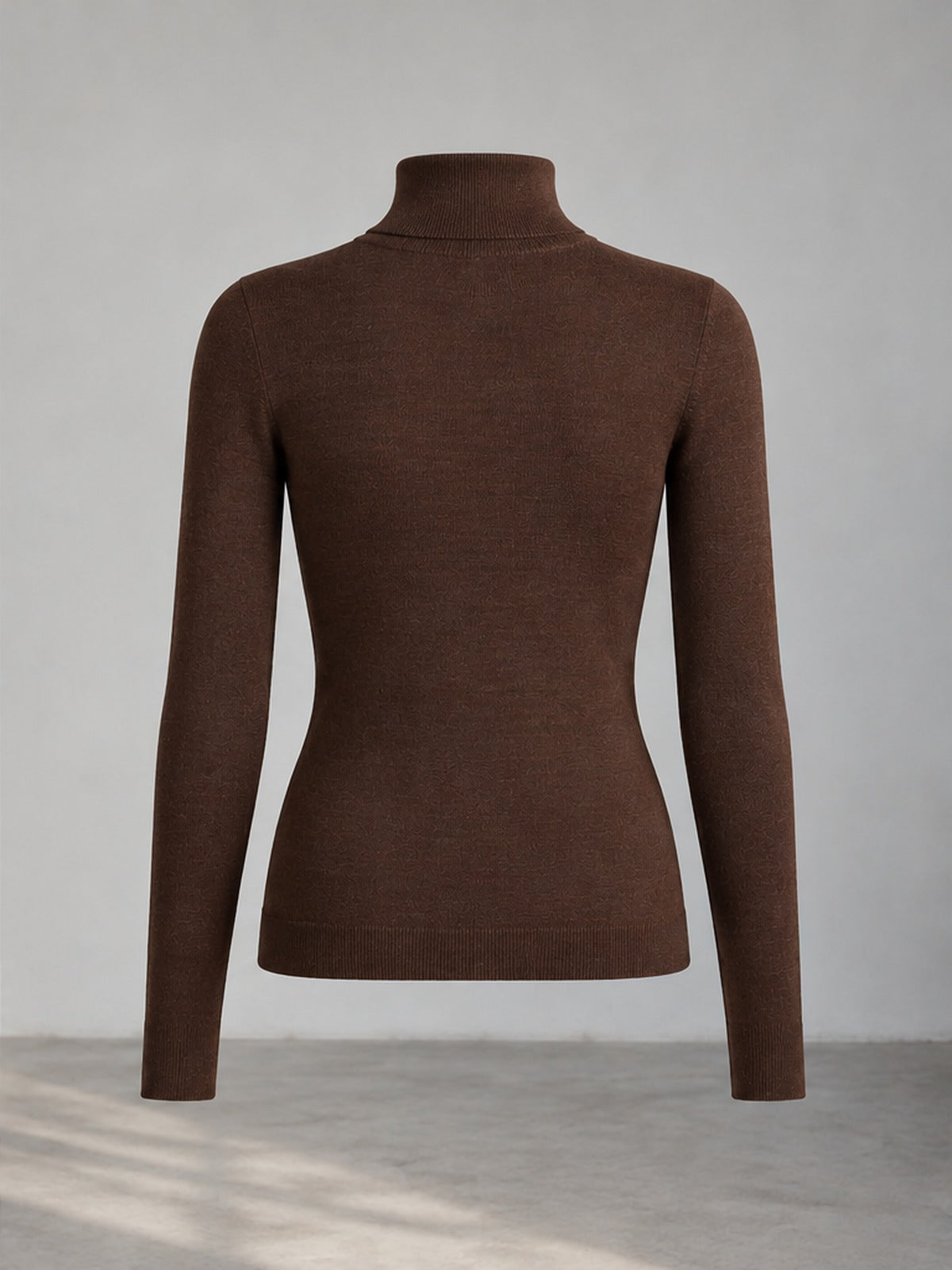 Top Cuello Alto Elegante - Chocolate
