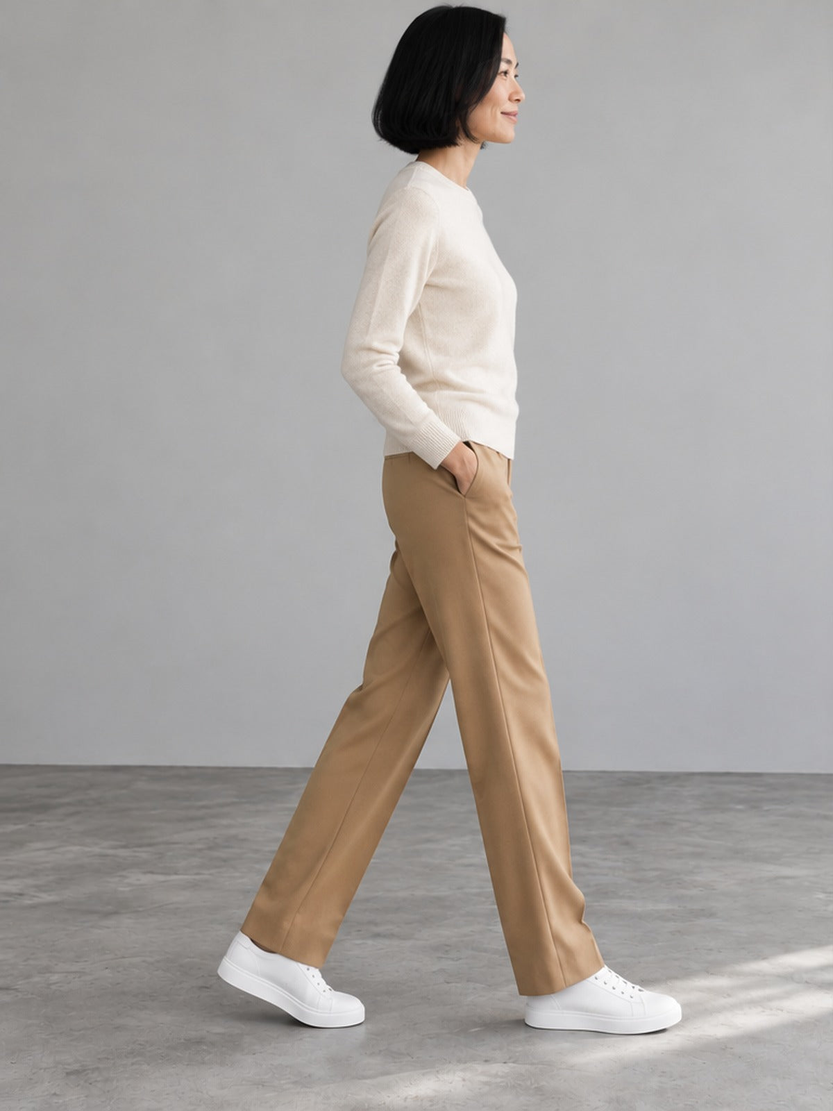 Jersey Cuello Redondo Elegante - Crema